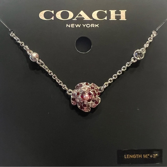 NWT Sparkling Rose Stone Necklace - Picture 1 of 4